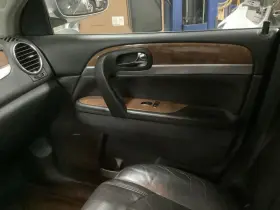 204.gm4a10 Enclave 2010 Front Door Trim Panel 337855