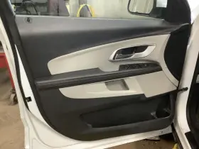 204.gm8d11 Equinox 2011 Front Door Trim Panel 328738 204.gm8d11 Equinox 2011 Front Door Trim Panel 328738