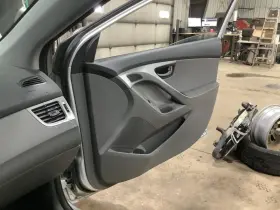 204.hy1r11 Elantra 2011 Front Door Trim Panel 326723 204.hy1r11 Elantra 2011 Front Door Trim Panel 326723
