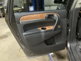205.gm4a10 Enclave 2010 Door Trim Panel Rear 337849