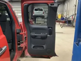 205.gm8m09 Silvrdo15 2009 Door Trim Panel Rear 325054