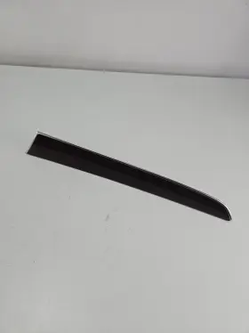 Audi 8r0867410b1b4 09-12 Q5 Front Right Insert Door Panel Trim Molding Oem A15 091 Audi 8r0867410b1b4 09-12 Q5 Front Right Insert Door Panel Trim Molding Oem A15 091