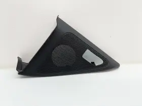 Audi 8u1035423 2015 - 2018 Q3 8u Front Left Side Door Tweeter Speaker Cover Trim Oem Audi 8u1035423 2015 - 2018 Q3 8u Front Left Side Door Tweeter Speaker Cover Trim Oem