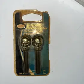 Bell 35510-1 Skull Lock Knobs/ Door Knobs By Bell-