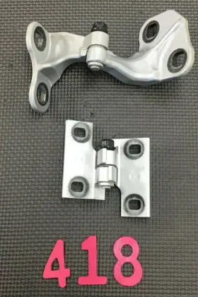 7017818 BMW Passenger Right Front Door Hinges 750I