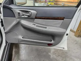 Chevrolet 10440036 2001 - 2005 Chevy Impala Passenger Door Trim Panel Medium Gray-92d Oem Chevrolet 10440036 2001 - 2005 Chevy Impala Passenger Door Trim Panel Medium Gray-92d Oem
