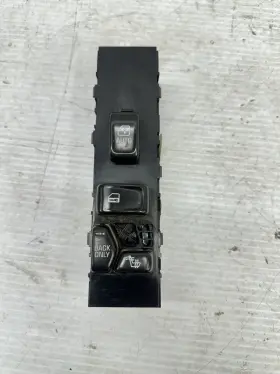 Chevrolet 15068875 02-05 Envoy Trailblazer Heated Right Passenger Rh Window Switch T13 Chevrolet 15068875 02-05 Envoy Trailblazer Heated Right Passenger Rh Window Switch T13