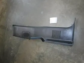 Chevrolet 15118698 1999-2006 Silverado 1500 Rear Left Trim Pillar 2 Door Cab Trucks Only