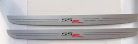 Chevrolet 17800262 Ssr Door Sill Plate Kit - Satin New In Box Excellent Shape Chevrolet 17800262 Ssr Door Sill Plate Kit - Satin New In Box Excellent Shape
