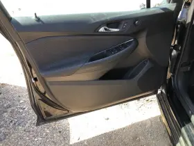Chevrolet 204.gm1e18 Cruze 2018 Front Door Trim Panel 867468 Chevrolet 204.gm1e18 Cruze 2018 Front Door Trim Panel 867468