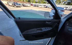 Chevrolet 204.gm1s10 Impala 2010 Front Door Trim Panel Black 1556466 Chevrolet 204.gm1s10 Impala 2010 Front Door Trim Panel Black 1556466