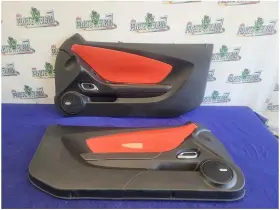 Chevrolet 204.gm1w14 2010-2015 Camaro Ss Coupe Pair Door Panels Red Center Read 2719 Chevrolet 204.gm1w14 2010-2015 Camaro Ss Coupe Pair Door Panels Red Center Read 2719