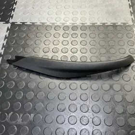 Chevrolet 84045468 2016-2019 Chevy Cruze Front Left Door Panel Arm Rest Cover Oem