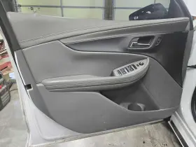 Chevrolet 84067080 2017 - 2018 Chevy Impala Driver Door Trim Panel Gray Titanium Oem Chevrolet 84067080 2017 - 2018 Chevy Impala Driver Door Trim Panel Gray Titanium Oem