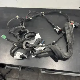 Chevrolet 84622360 2020-21 Chevy Silverado Gmc Sierra 1500 Front Passenger Door Harness