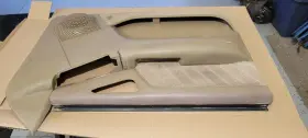Chevrolet Gm Gmc Oldsmobile 15734424 1995-1997 Chevy Blazer Ls Jimmy Right Front Door Panel Original