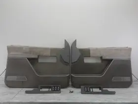 Chevrolet Truck 204.gm8692 88-94 Chevy Gmc Driver Passenger Door Panels Oem Gray Read