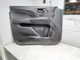 Chevrolet Truck 204.gm8g24 2024 Colorado Driver Left Side Front Door Trim Panel Black H1t Chevrolet Truck 204.gm8g24 2024 Colorado Driver Left Side Front Door Trim Panel Black H1t