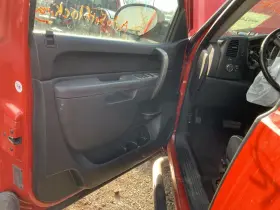 Chevrolet Truck 204.gm8m11 Silvrdo15 2011 Front Door Trim Panel 1323506 Chevrolet Truck 204.gm8m11 Silvrdo15 2011 Front Door Trim Panel 1323506