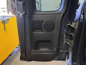 Chevrolet Truck 205.gm8f08 2008 Colorado Rh Pass Side Rear Door Interior Trim Panel Black 19j Chevrolet Truck 205.gm8f08 2008 Colorado Rh Pass Side Rear Door Interior Trim Panel Black 19j