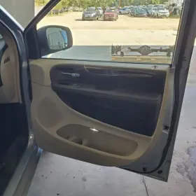 Chrysler 204.ch1612 Town Coun 2012 Front Door Trim Panel 1028838