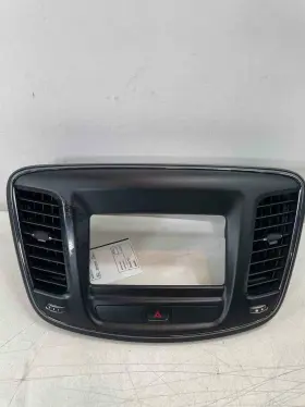 Chrysler 68160143aa Radio Bezel Trim W Vents Oe Fits 200 2015-2017 Chrysler 68160143aa Radio Bezel Trim W Vents Oe Fits 200 2015-2017
