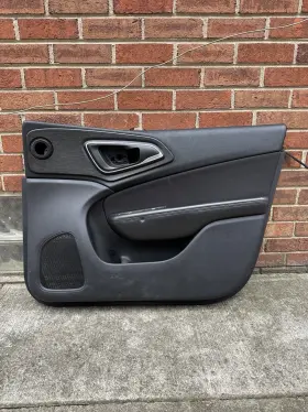 Chrysler Ftp-999949 2015-2017 200 Front Interior Door Panel Passenger Right Rh Oem Chrysler Ftp-999949 2015-2017 200 Front Interior Door Panel Passenger Right Rh Oem
