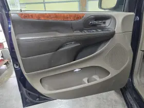 Chrysler Trucks 1yk13hl5aa 2013 - 2016 Town And Country Driver Front Door Trim Panel Oem Chrysler Trucks 1yk13hl5aa 2013 - 2016 Town And Country Driver Front Door Trim Panel Oem