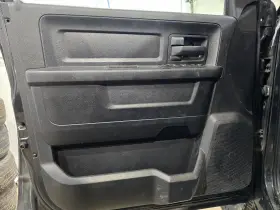 Dodge Truck 204.ch8m18 Front Driver Door Trim Panel Fits 2018 Ram 1500 624554 Dodge Truck 204.ch8m18 Front Driver Door Trim Panel Fits 2018 Ram 1500 624554