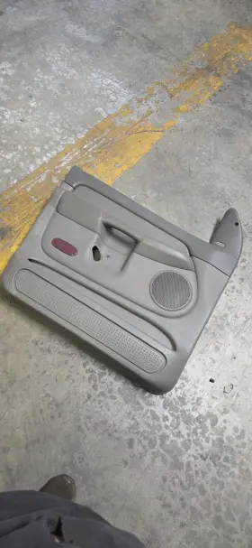 Dodge Truck 204.ch8n02 Ram 2500 Door Panels All 4 2003-2005 Tan