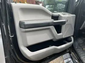 Factory 204.fd8m20 F250sd 2020 Front Door Trim Panel