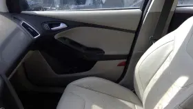 Ford 204.fd1g17 Focus 2017 Front Door Trim Panel 668071 Ford 204.fd1g17 Focus 2017 Front Door Trim Panel 668071