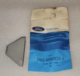 Ford 6660235 Nos Shoulder Seat Belt Cap Cover Boot Eozz A Mustang 80 81 82 83 84 Ford 6660235 Nos Shoulder Seat Belt Cap Cover Boot Eozz A Mustang 80 81 82 83 84