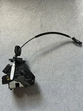 Ford Ae8a5421812ch Pre-owned Fiesta 2011-19 Rh Front Door Lock Control Ae8a-5421812-ch