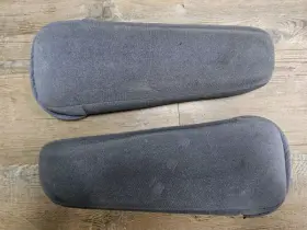 Ford Motor Company F-150 F-250 1992 1993 F150 F250 F350 Bronco Lt And Rt Bucket Arm Seat Rests Crystal Blue