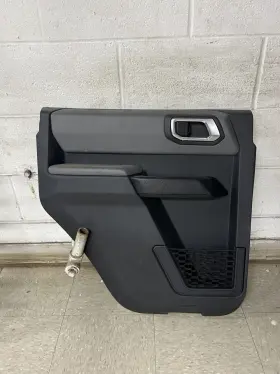 Ford Truck 205.fd8b22 2022 Bronco Driver Left Side Rear Interior Trim Panel Black/dark Gray Oem Ford Truck 205.fd8b22 2022 Bronco Driver Left Side Rear Interior Trim Panel Black/dark Gray Oem