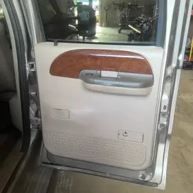 Ford Truck 205.fd8n04 F350sd 2004 Door Trim Panel Rear 761551