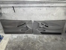 Ford Xr3x-6323903-aa 1999-2004 Mustang Oem Door Panels Left Right Driver/passenger Side Gray Ford Xr3x-6323903-aa 1999-2004 Mustang Oem Door Panels Left Right Driver/passenger Side Gray