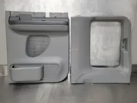 Genuine Oem Ford Motor Company Parts Al147827406aa 2007-2014 Expedition Rear Passenger Door Panel Grey / Stone