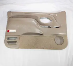 Genuine Oem Gm 15704127 95-98 Chevrolet Silverado Gmc Sierra Driver Side Lh Power Door Panel Tan Genuine Oem Gm 15704127 95-98 Chevrolet Silverado Gmc Sierra Driver Side Lh Power Door Panel Tan
