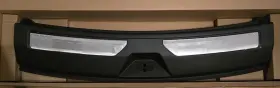 Gm 85124298 2021-25 Cadillac Escalade Black Rear End Sill Molding Trim Genuine #85124298 Gm 85124298 2021-25 Cadillac Escalade Black Rear End Sill Molding Trim Genuine #85124298