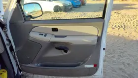 Gm Trucks 15772375 01-02 Suburban Passenger Right Front Door Trim Panel With Switches Light Gray