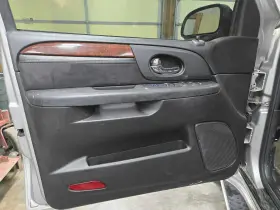 Gmc 15127197 2005 - 2009 Envoy Driver Door Trim Panel Ebony-482 W/ Memory Gmc 15127197 2005 - 2009 Envoy Driver Door Trim Panel Ebony-482 W/ Memory