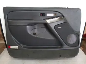 Gmc Truck 204.gm9m04 2004 Sierra 1500 Left Front Door Trim Panel With Bose 692 Used/few Marks
