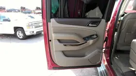 Gmc Truck 205.gm9i15 Yukonxl15 2015 Door Trim Panel Rear 29044710
