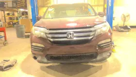 Honda 204.ho1617 Pilot 2017 Front Door Trim Panel 1172297 Honda 204.ho1617 Pilot 2017 Front Door Trim Panel 1172297
