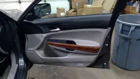 204.HO1N11 HONDA Passenger Right Front Door Panel Accord 204.HO1N11 HONDA Passenger Right Front Door Panel Accord