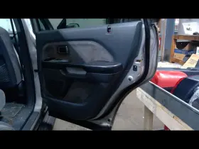 Honda 205.ho1605 2005 Pilot Passenger Right Rear Door Trim Panel 1571260 Honda 205.ho1605 2005 Pilot Passenger Right Rear Door Trim Panel 1571260
