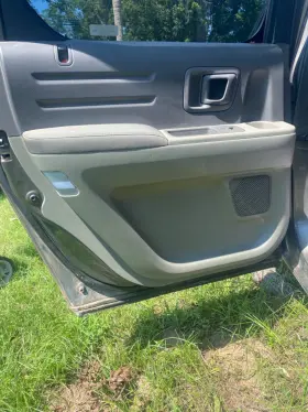 Honda 205.ho1706 Driver Ridgeline 2006 Door Trim Panel Rear Honda 205.ho1706 Driver Ridgeline 2006 Door Trim Panel Rear