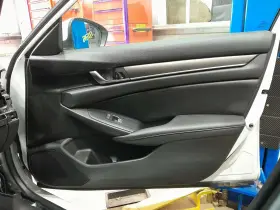 Honda 83503tvaa61ze 20 Accord Front Door Trim Panel Right Passenger Side Black Oem